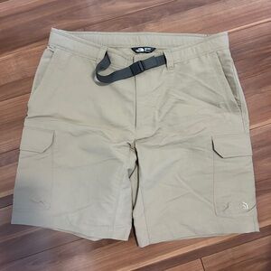 The North Face Men’s belted cargo shorts